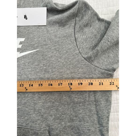 Nike Hoodie Women's Medium Gray Pullover Swoosh Logo Sweatshirt NWT - Picture 3 of 7
